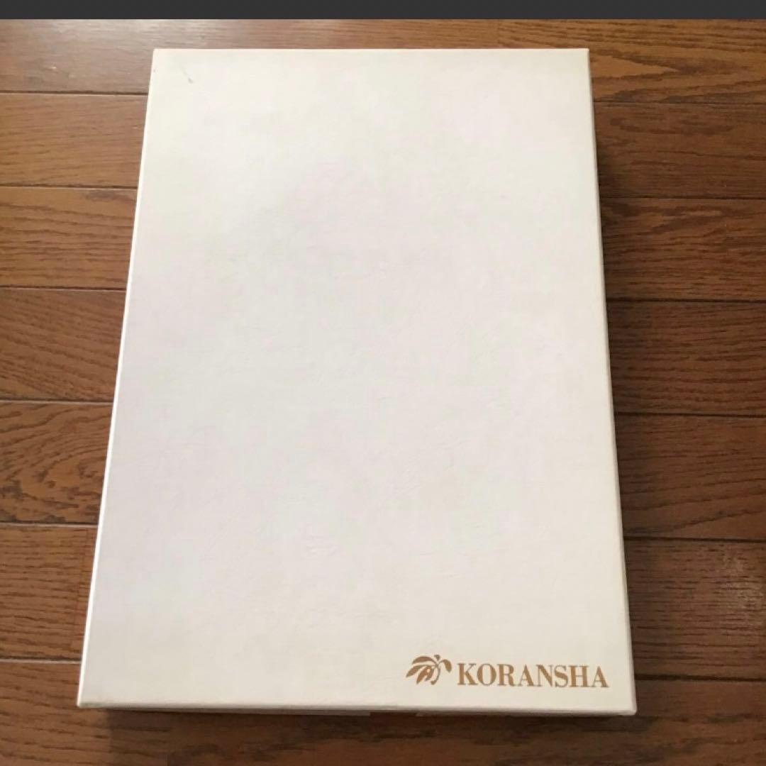 《新品》香蘭社　人気のオーキッドシリーズ　大皿、小皿セット