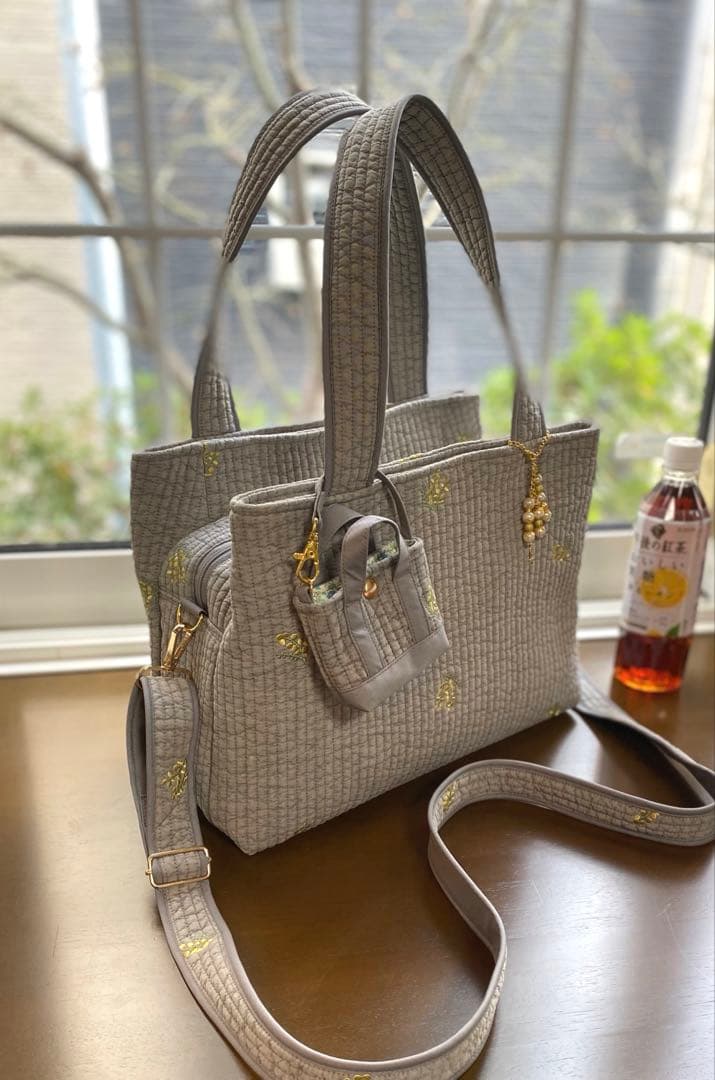 グレー×ミモザ　3ルームズバッグ　ヌビバッグ　ショルダーベルト付き　ハンドメイド