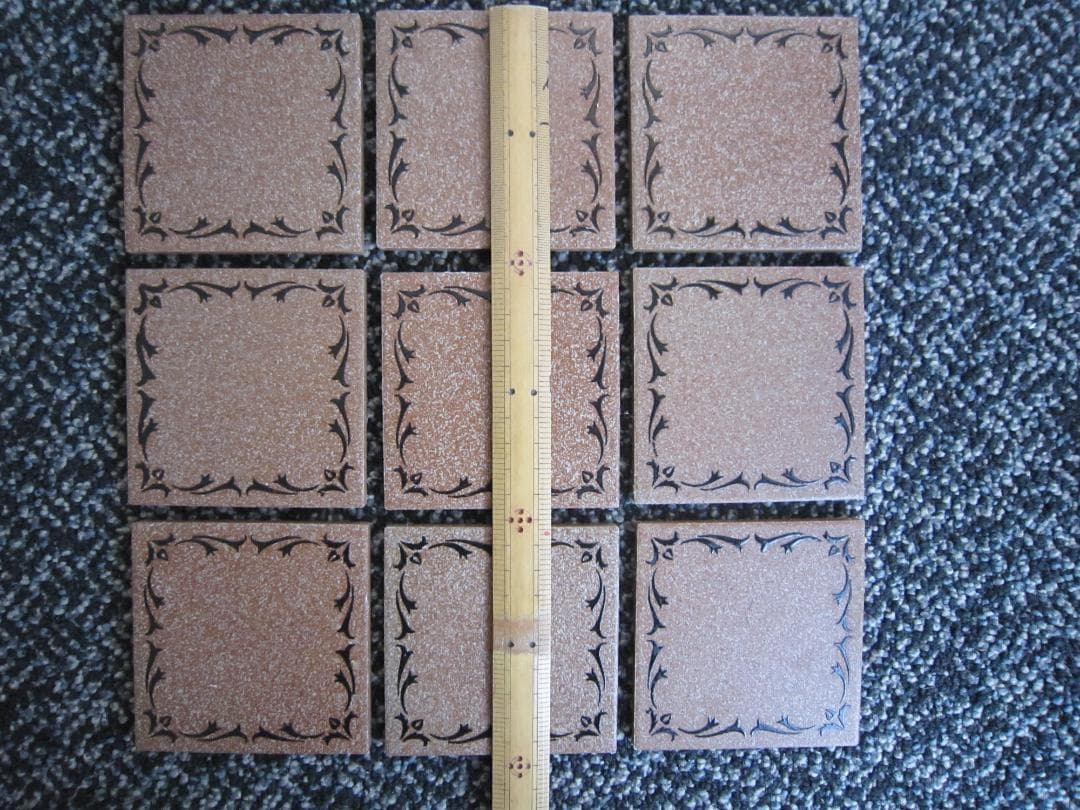 昭和６0年前後　廃盤モザイクタイル 縁回り釉薬花柄 20シートまとめて
