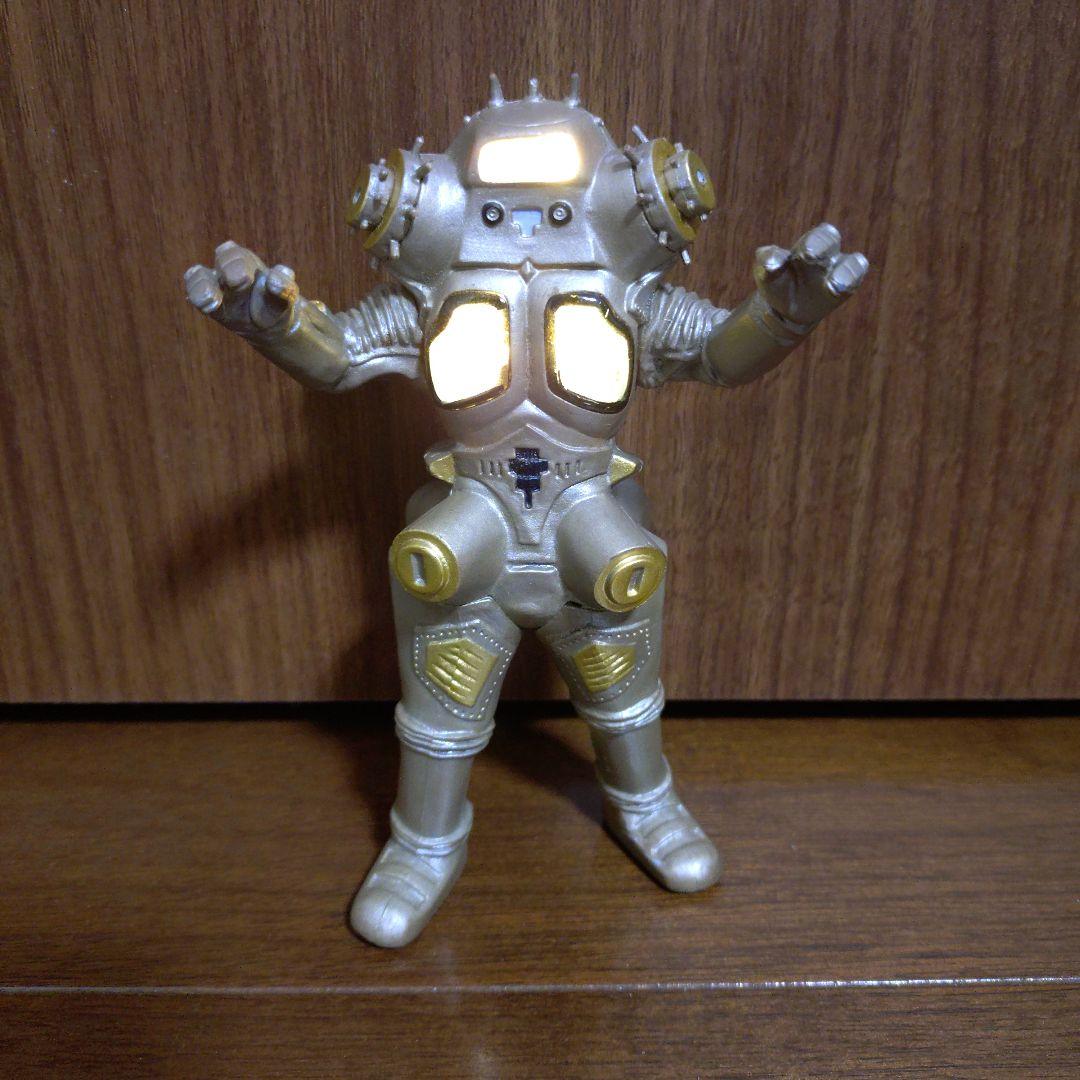 バンダイBANDAIアルティメットルミナスKINGJOEキングジョーウルトラマン