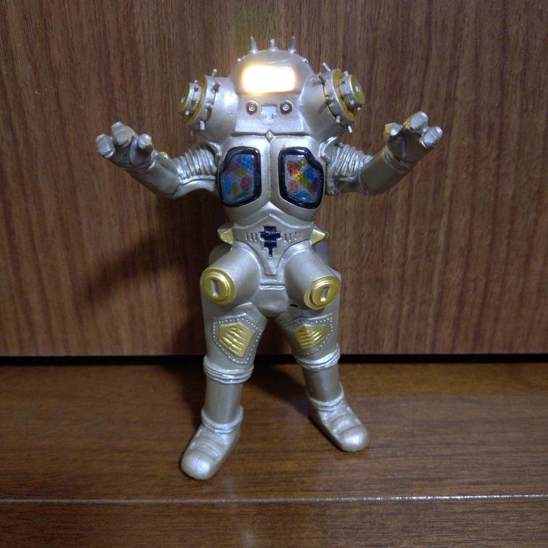 バンダイBANDAIアルティメットルミナスKINGJOEキングジョーウルトラマン