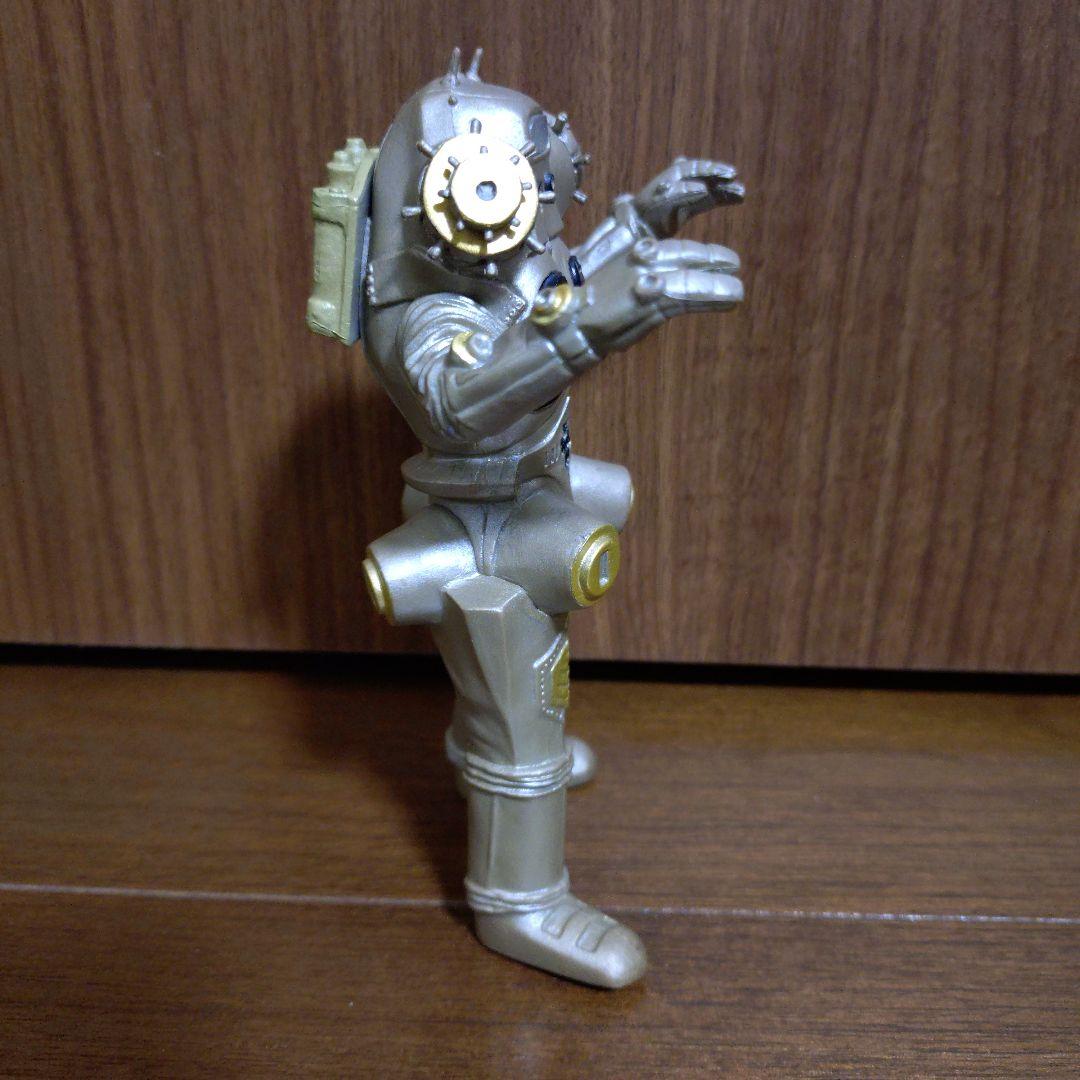 バンダイBANDAIアルティメットルミナスKINGJOEキングジョーウルトラマン
