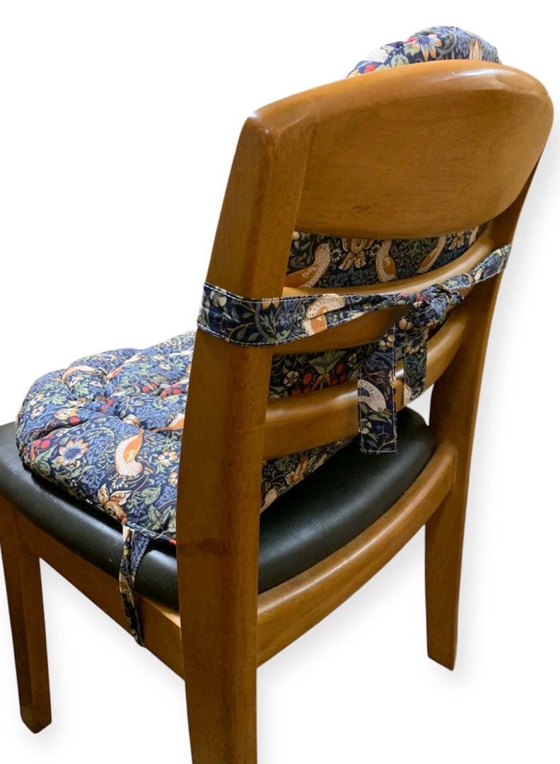 背当て付き椅子シートクッション 2個セット　ネイビー