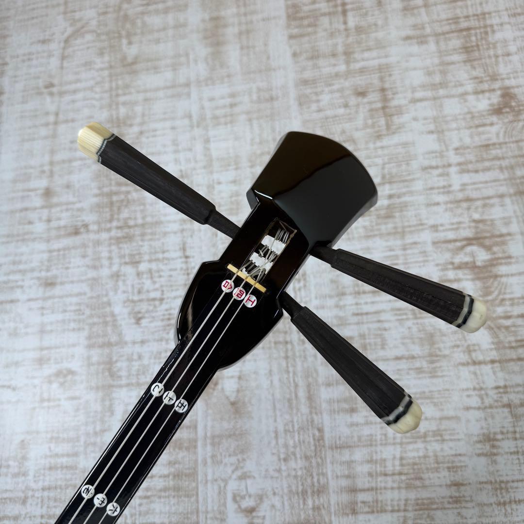 三線 本皮 本革 蛇皮 蛇革 三味線 琉球 沖縄　付属品多数