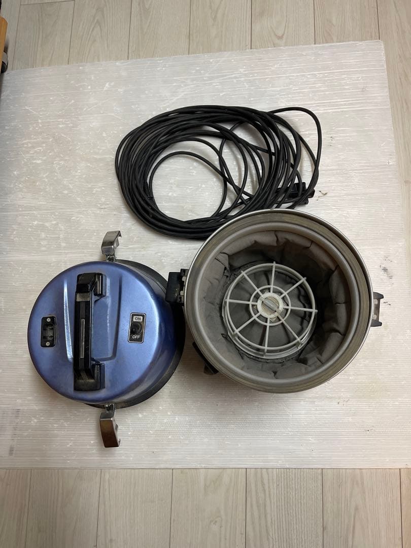 HITACHI CV-95H2 業務用掃除機　訳あり