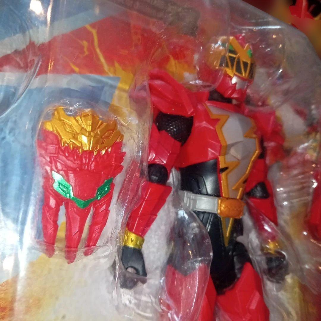 〚希少品〛 マックス リュウソウ レッド　パワーレンジャー