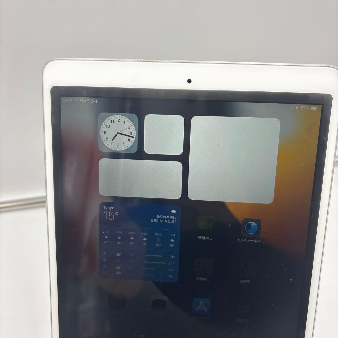 美品　【Apple】iPad Air 2 64GB シルバー Wi-Fiモデル