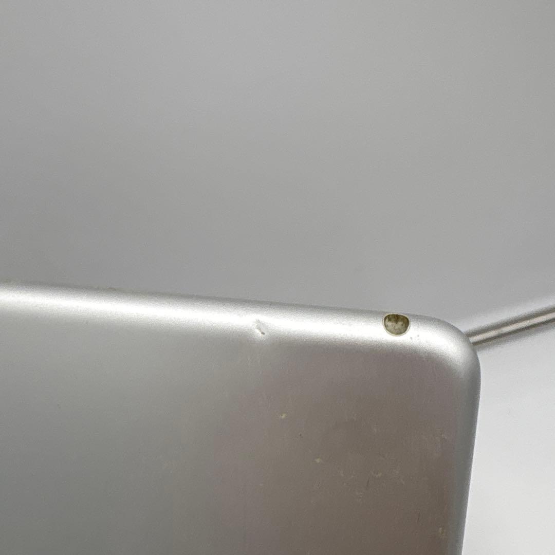 美品　【Apple】iPad Air 2 64GB シルバー Wi-Fiモデル