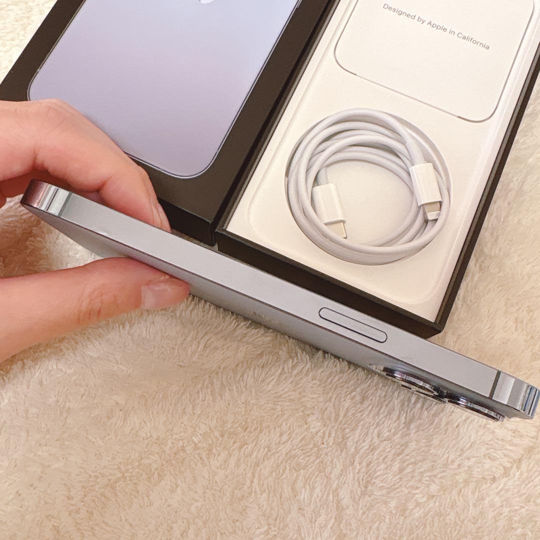 超美品☆iPhone13pro☆512GB☆シエラブルー☆純正ケース付き