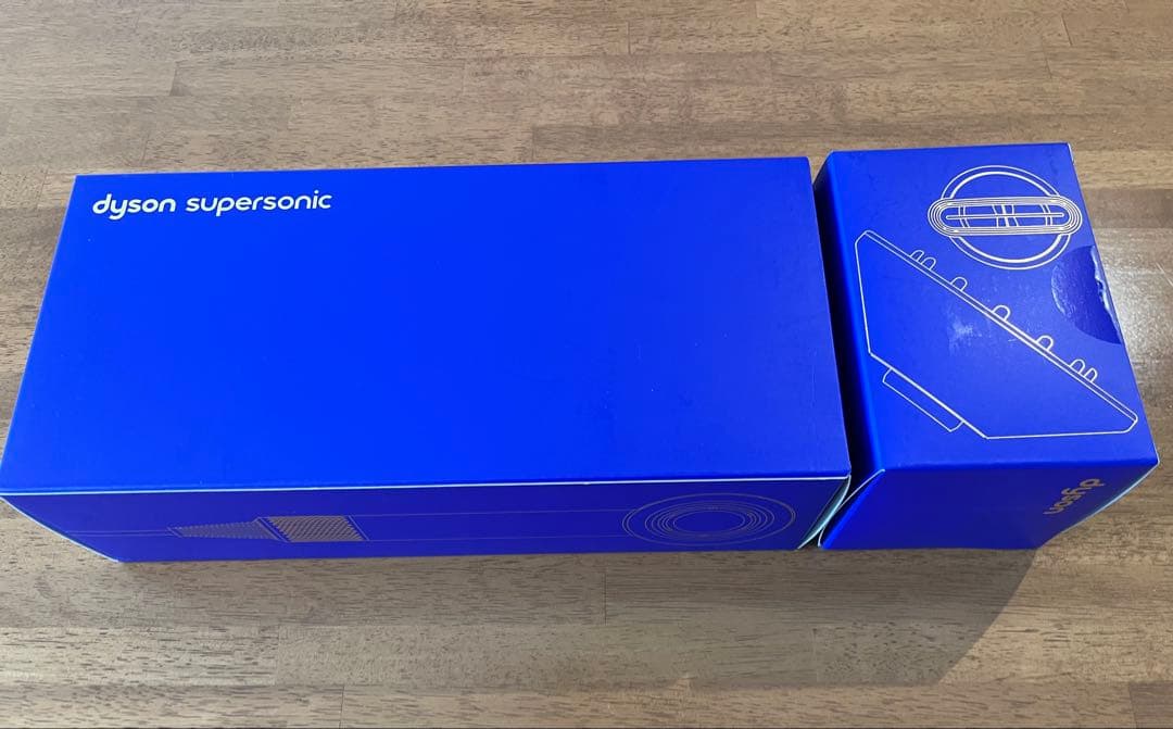 【ジャンク品】Dyson Supersonic ヘアドライヤー 青