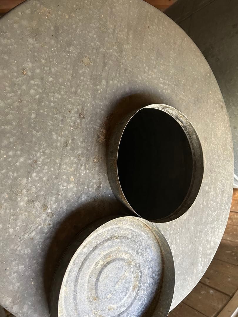 米びつ大　昭和レトロ　ブリキ缶？　古道具　引取り限定　近隣地域配達可能