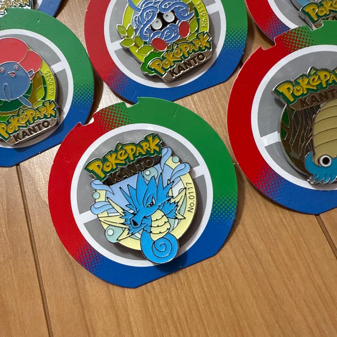 【限定】ポケモンセンター　カントー　ピンズ　ピンバッジ　8個セット
