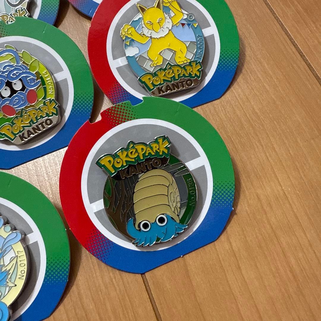 【限定】ポケモンセンター　カントー　ピンズ　ピンバッジ　8個セット