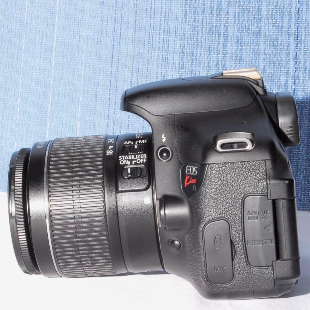 スマホ転送♥️Canon.EOS Kiss X5 レンズキット♥️ストロボ付き！