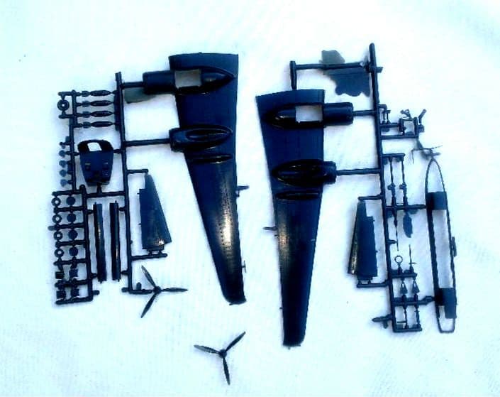 レベル 1/72 Focke-WuIf Fｗ 200C CＯＮDＯR