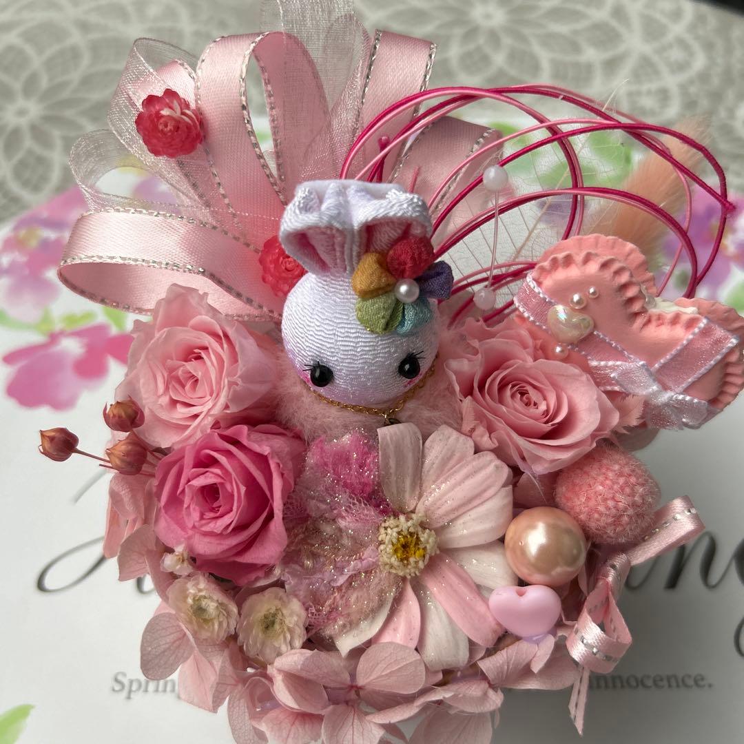 ROSE❣️ピンクピンクアレンジ❣️プリザーブドフラワー❣️ジニア、薔薇❁⃘*.゜