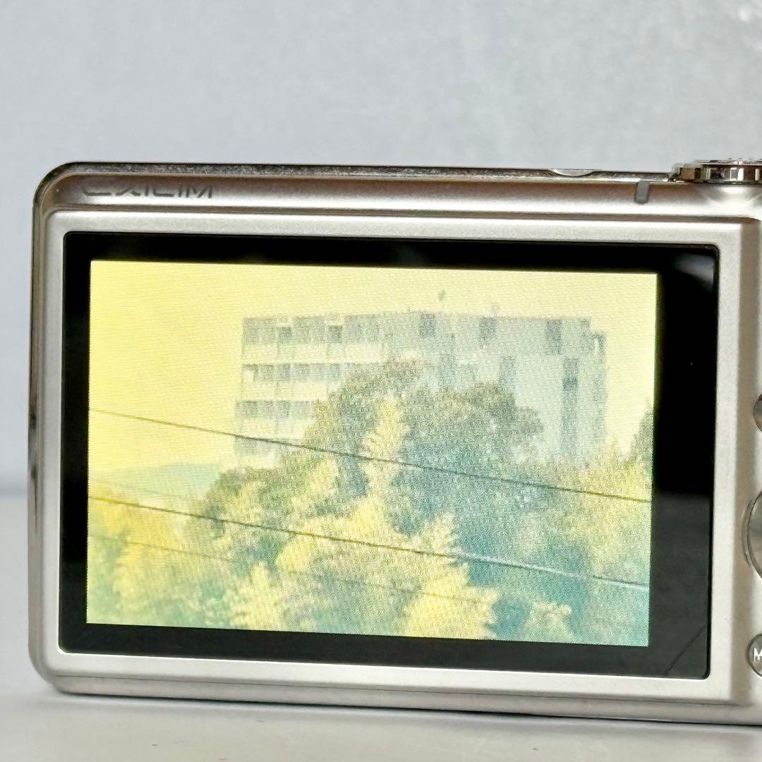 デジタルカメラ CASIO EXILIM EX-S12