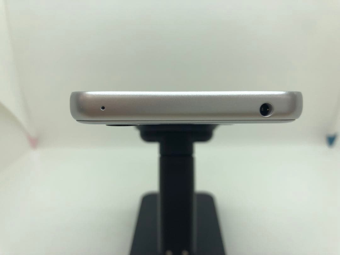 BASIO active SHG09 スマートフォン シルバー 本体
