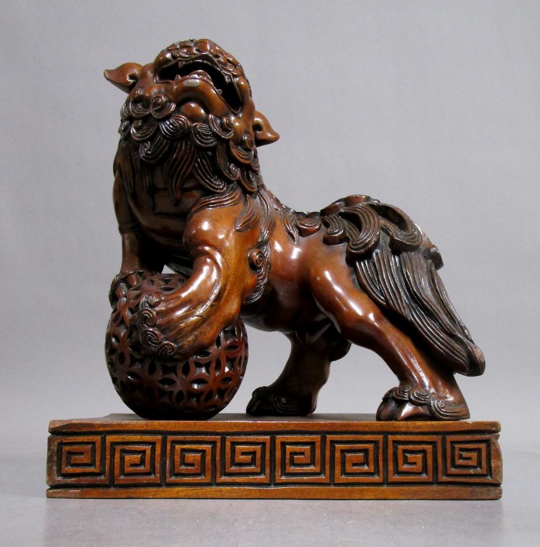 ビンテージ 木彫［玉持ち唐獅子］