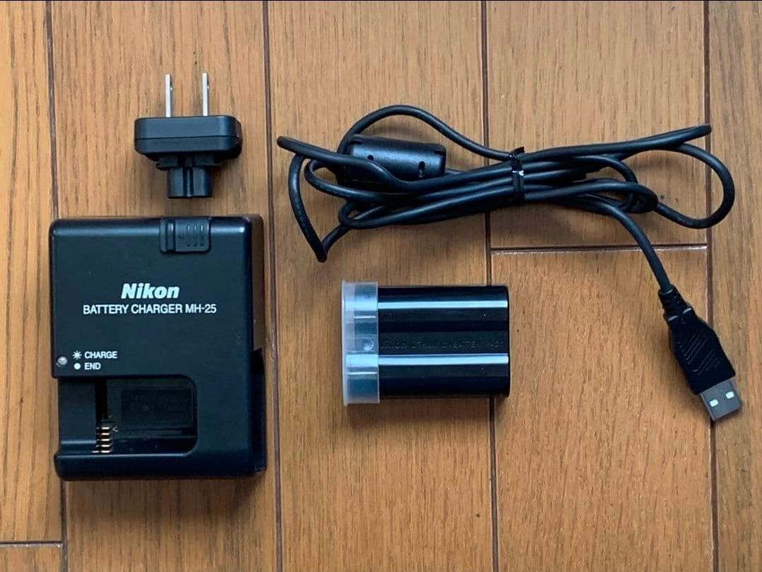 Nikon D7100 ボディ + WU1-s 付属品+レンズ付き