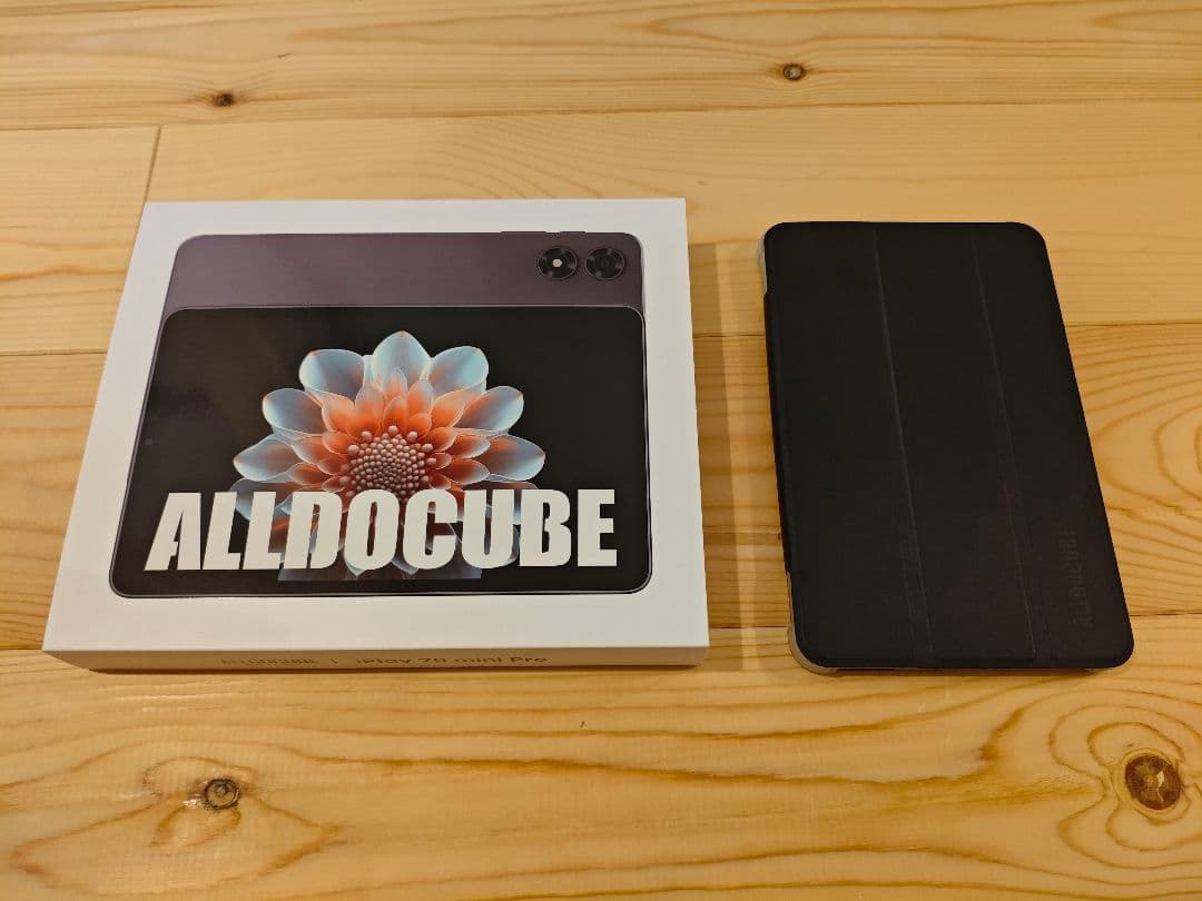 ALLODOCUBE iPlay 70 mini Pro 本体