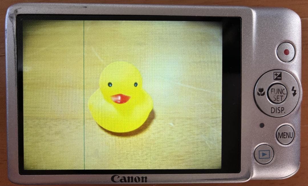 Canon　キャノン　IXY210F　動作確認済　充電/充電器/メモリカード付属