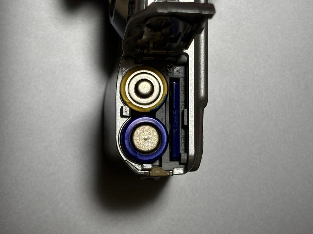乾電池 FUJIFILM Finepix AV100デジタルカメラ 動作確認済