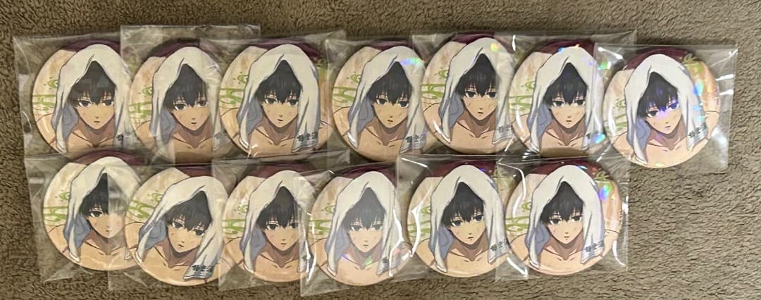 潔世一 極楽湯 缶バッジ 68個