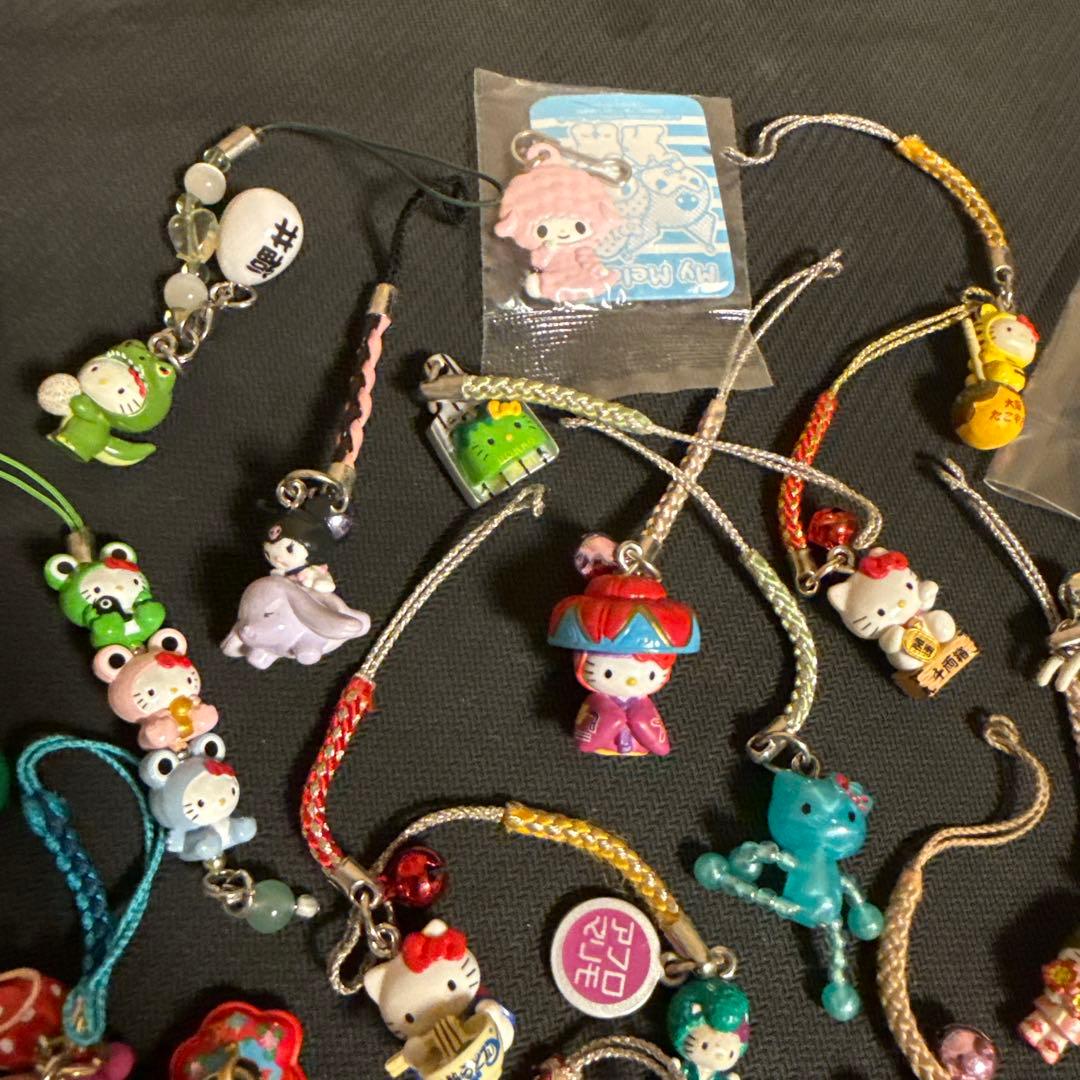 サンリオ　ハローキティ グッズセット まとめ売り　ストラップ　ペン　雑貨