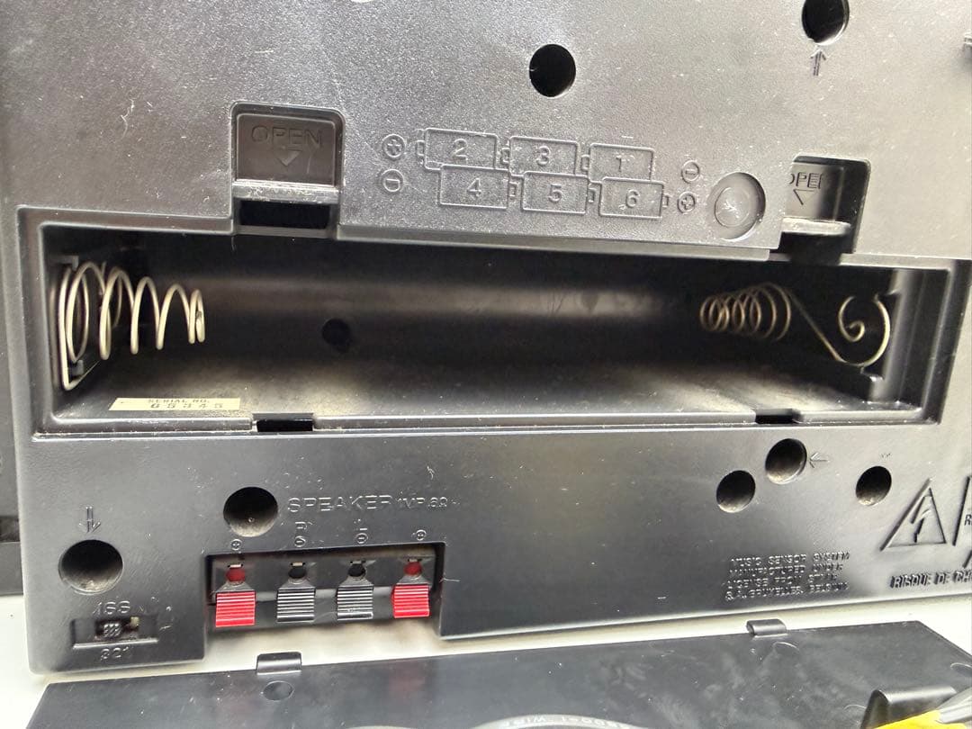 ジャンク・SONY CFS-W600 カセットデッキ・レトロ・ラジカセ