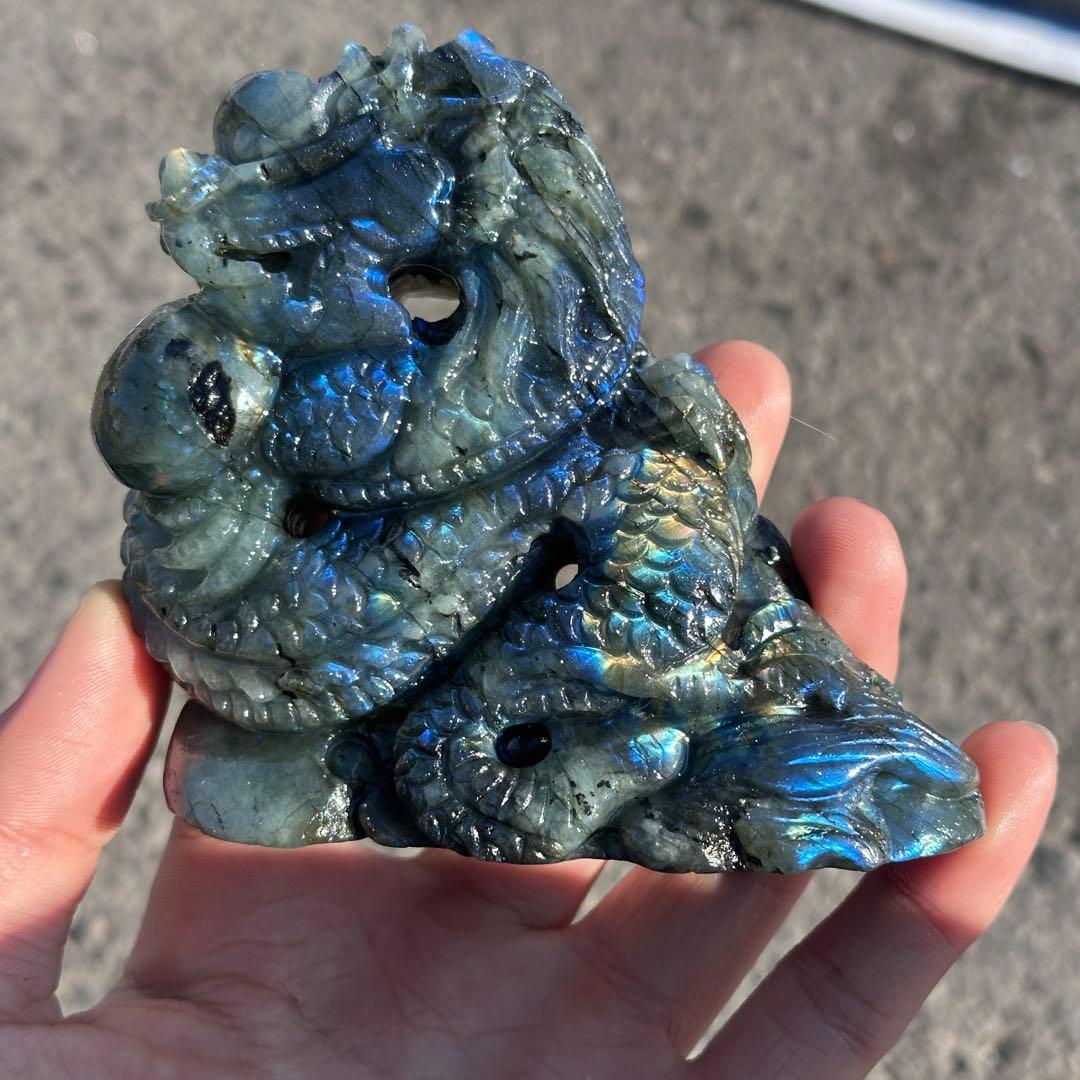 天然石ラブラドライトの龍　置物　彫り物G.252