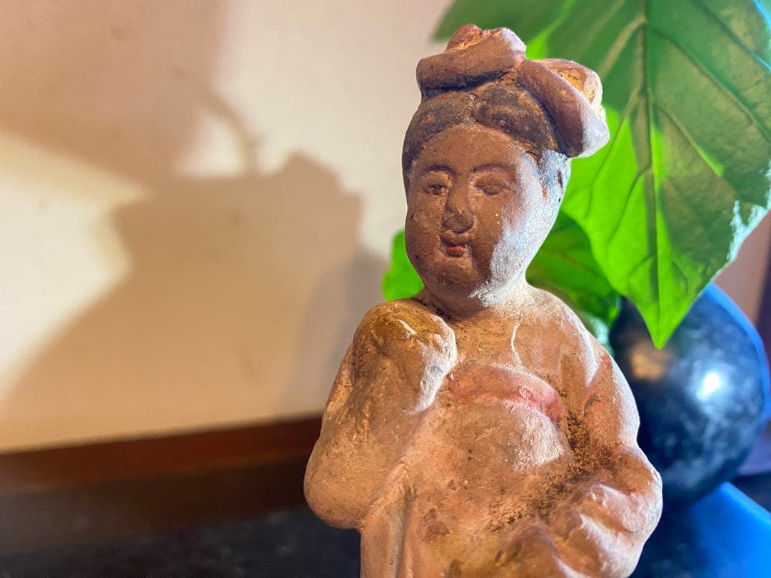 アンティーク　加彩婦人俑「かさいふじんよう」・鑑賞台付・２点セット ・レア