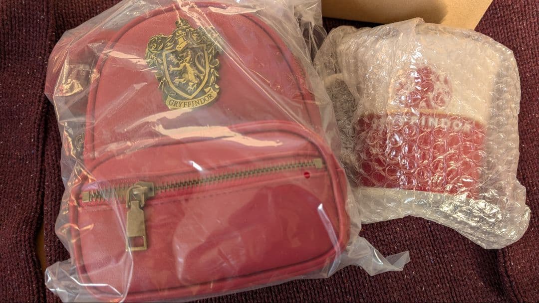 ハリーポッター　グリフィンドール　リュック　マグカップ　スタジオツアー限定