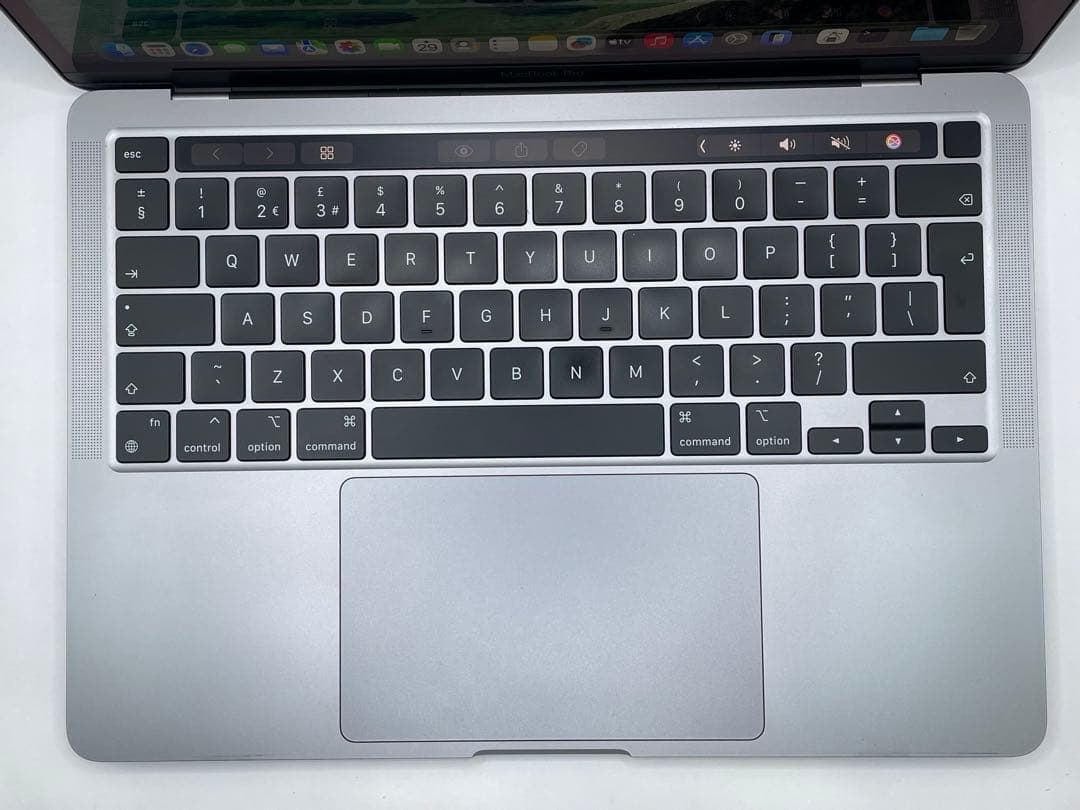 MacBook Pro 13インチ (M1, 2020) 8GB / 256GB