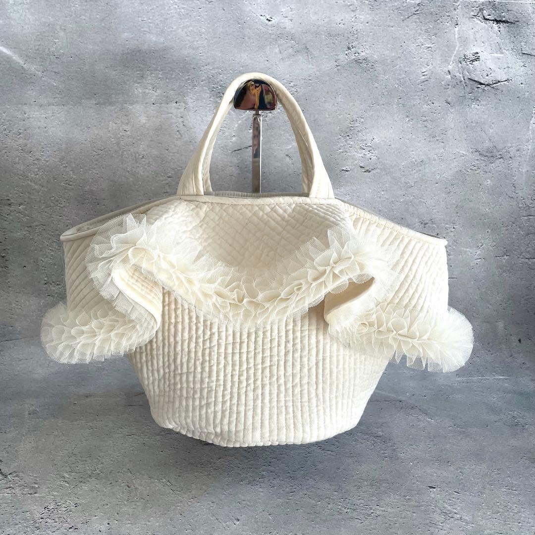 チュールフリル付き丸底マルシェバッグ　ヌビバッグ　アイボリー　ハンドメイド
