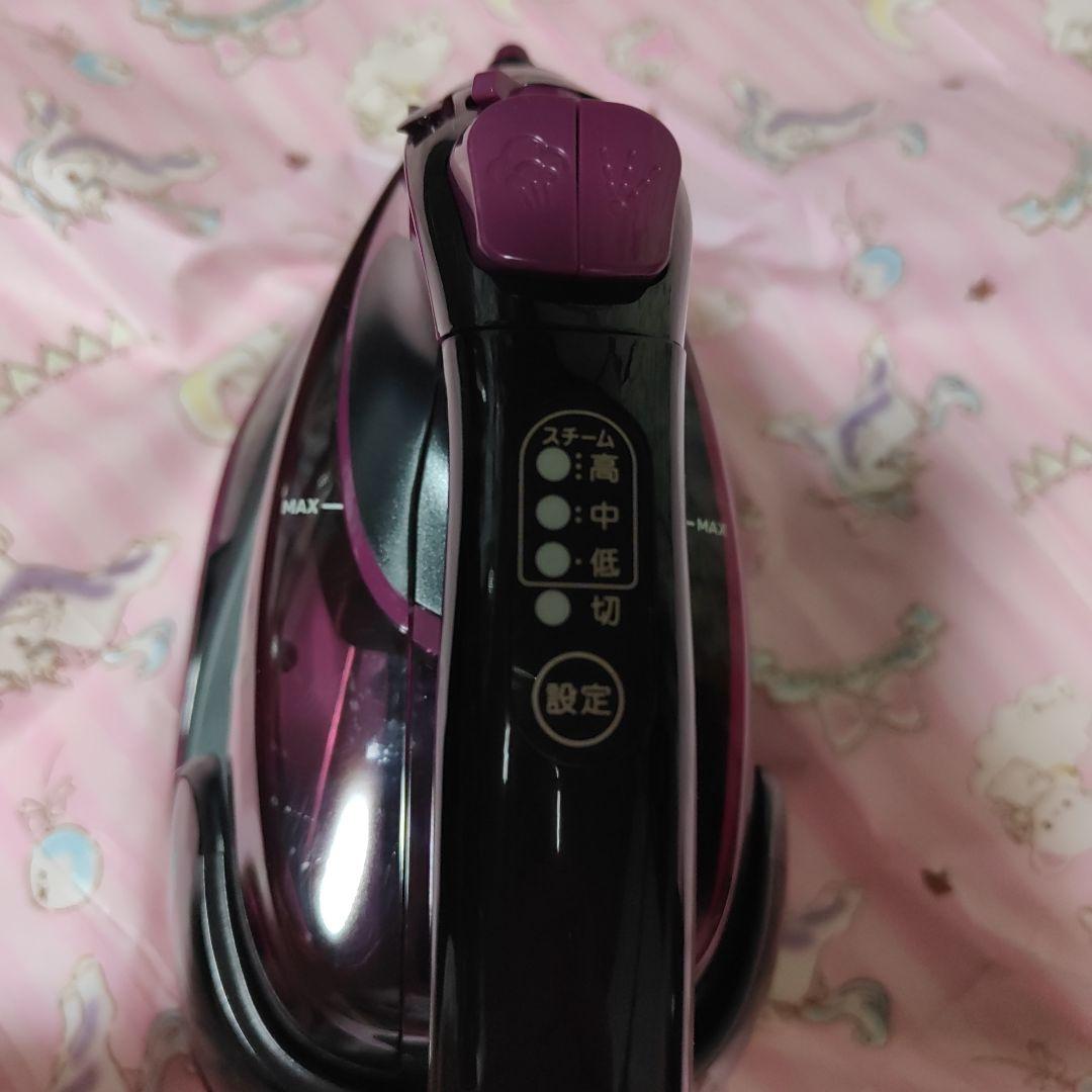 T-falコードレススチームアイロン　フリームーブミニFV6460JO