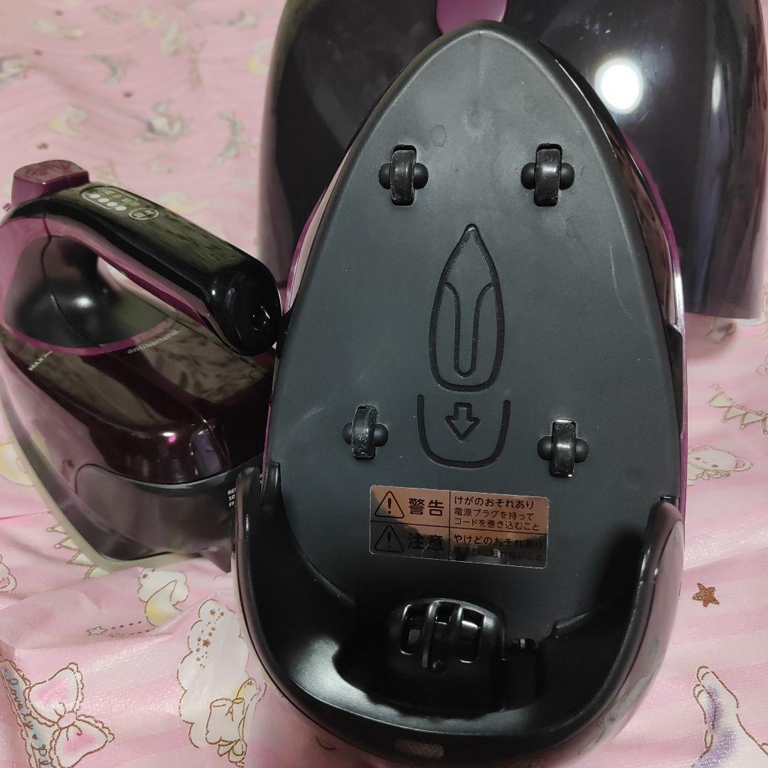 T-falコードレススチームアイロン　フリームーブミニFV6460JO