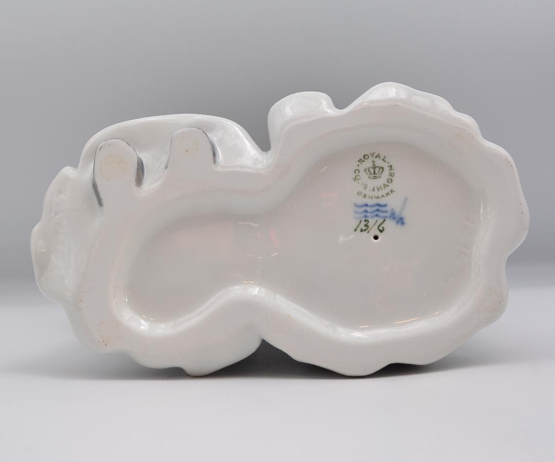 二人のアマガー島の少女　＃1316　★B＆G（ロイヤルコペンハーゲン　デンマーク