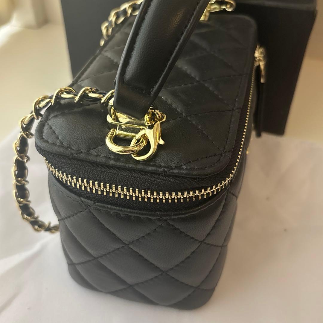 【新品未使用】CHANEL✨ノベルティ✨チェーンショルダー✨ヴァニティバック