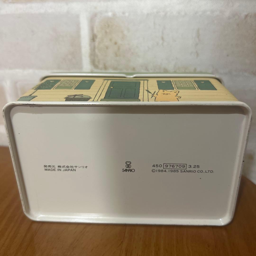 昭和レトロ　サンリオ　ザシキブタ　1984.1985缶ケース　当時物