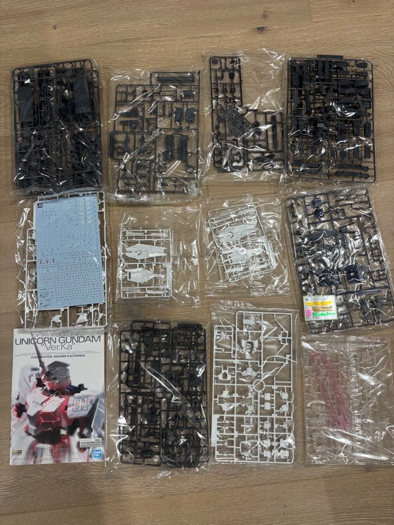 1/100 MGEX RX-0ユニコーンガンダム Ver.Ka