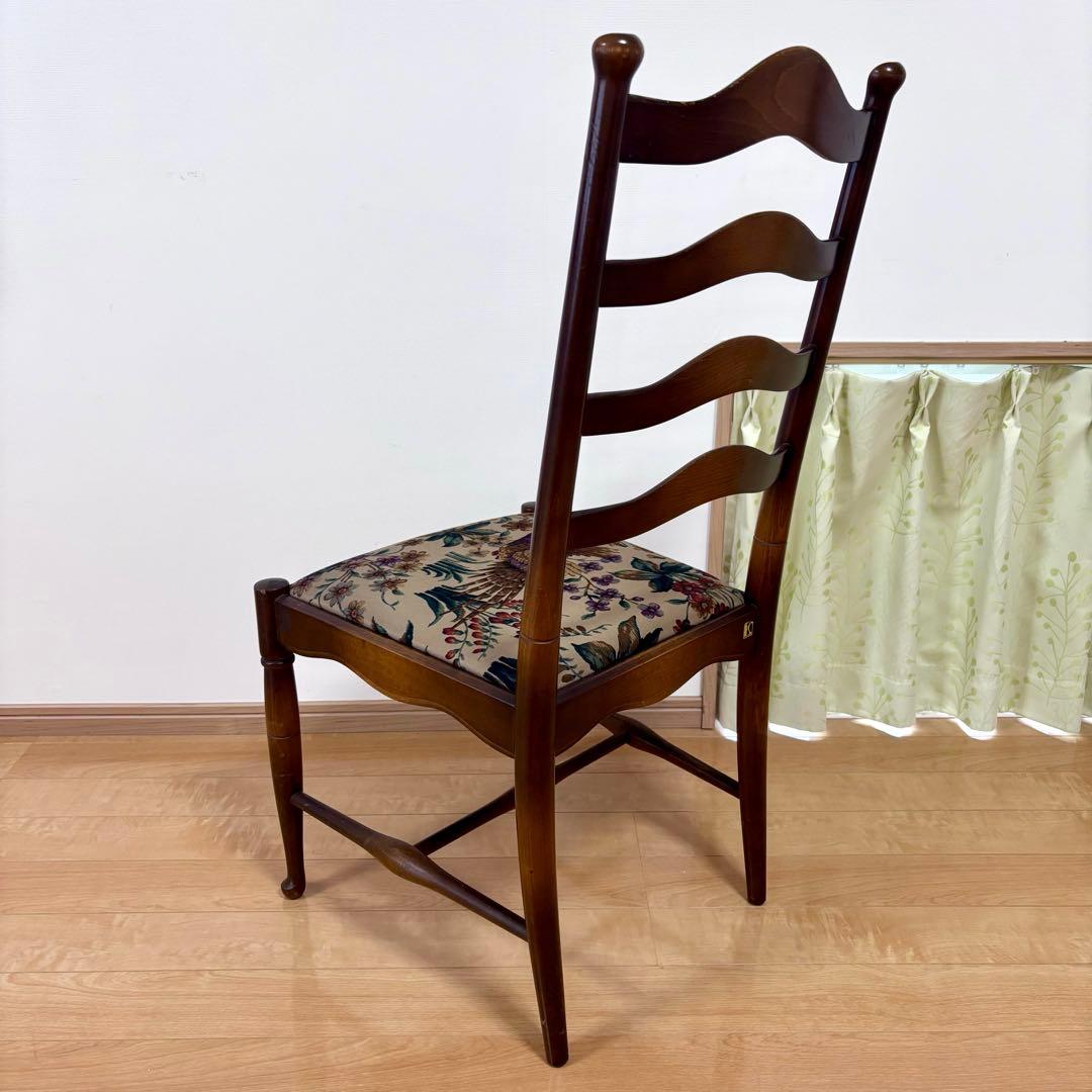 飛騨産業 キツツキ ダイニングチェア 木製チェア 花鳥柄 ラダーバックチェア