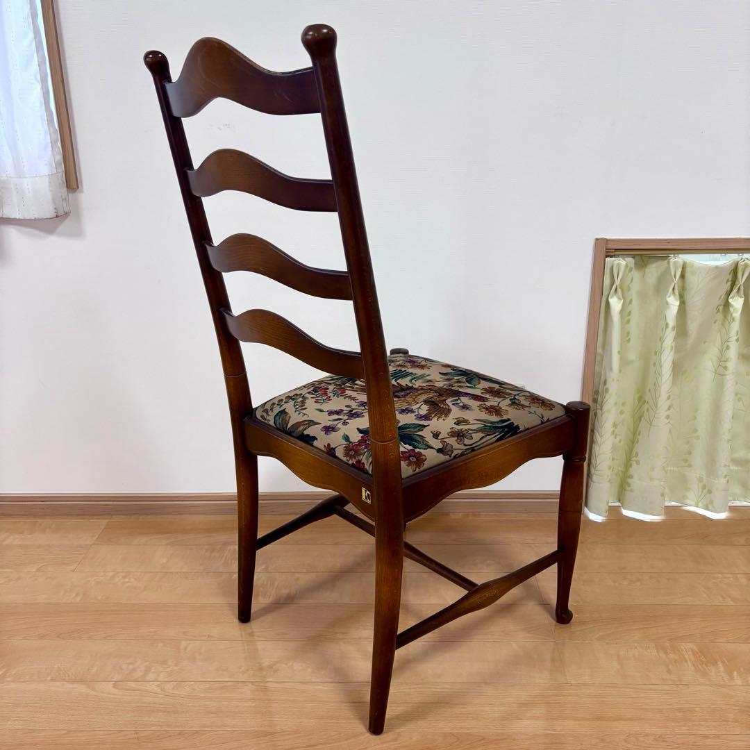飛騨産業 キツツキ ダイニングチェア 木製チェア 花鳥柄 ラダーバックチェア