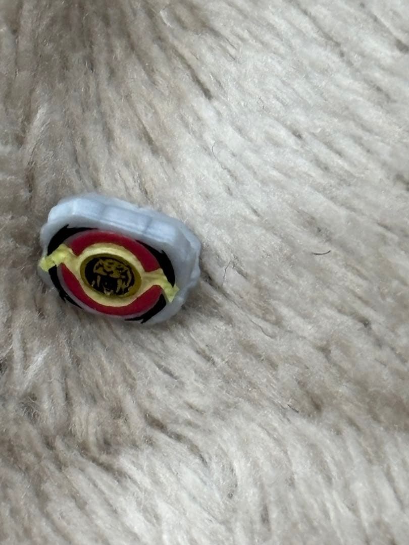 ライトニングコレクションパワーレンジャーリマスター版イエローレンジャー