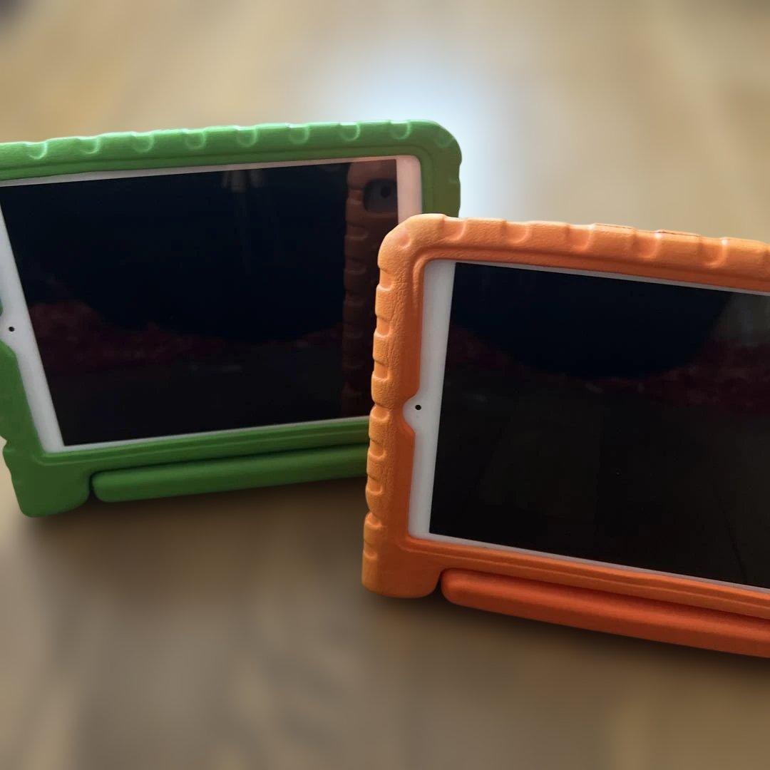 Apple iPad mini 3 ２つセット