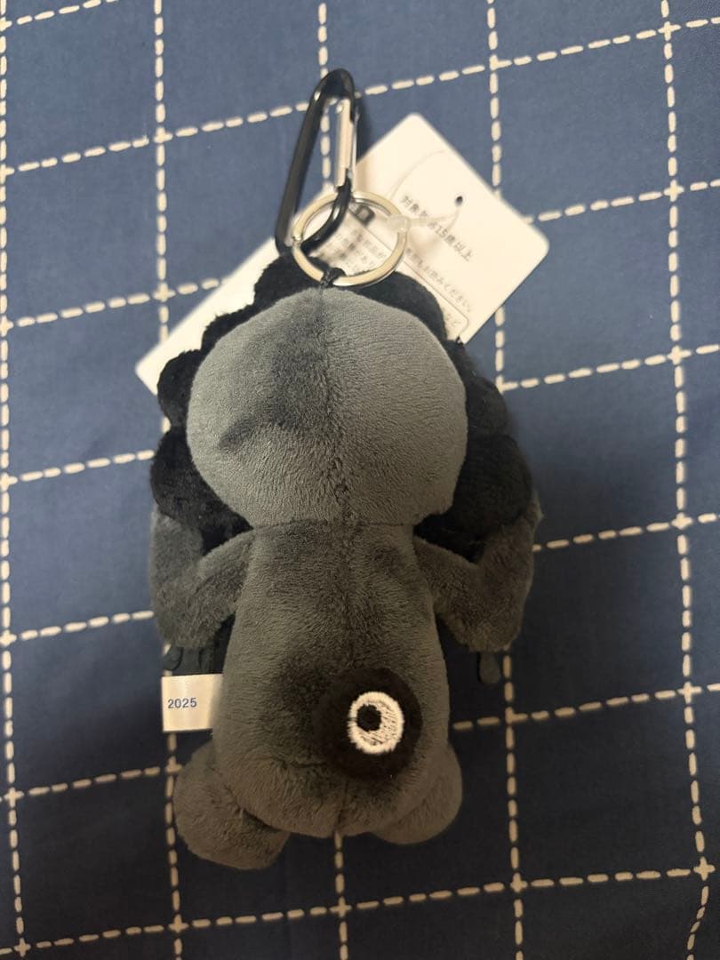黒ミャクミャクぬいぐるみ立ち型　カラビナ付キーホルダー