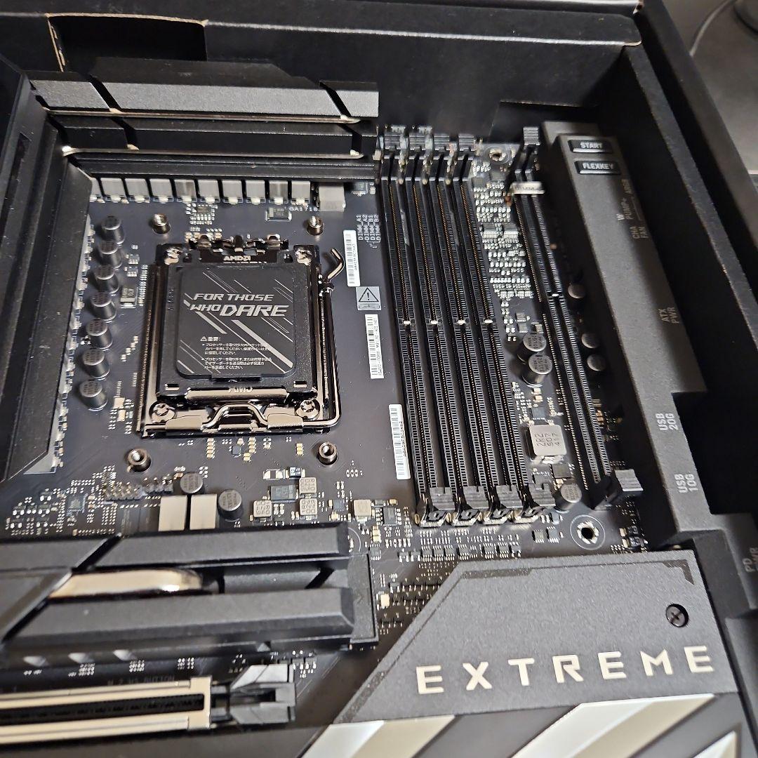 ROG CROSSHAIR X870E EXTREME マザーボードamd