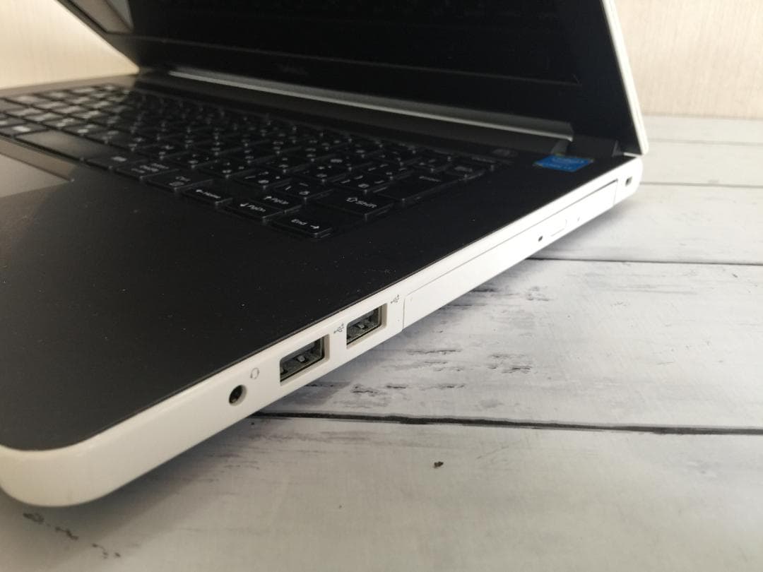 直ぐ使える INSPIRON 14 14型/DVD/Office2024/Win