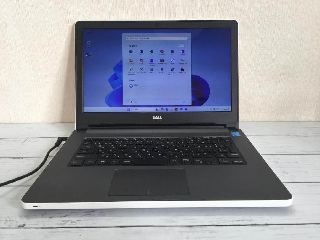 直ぐ使える INSPIRON 14 14型/DVD/Office2024/Win