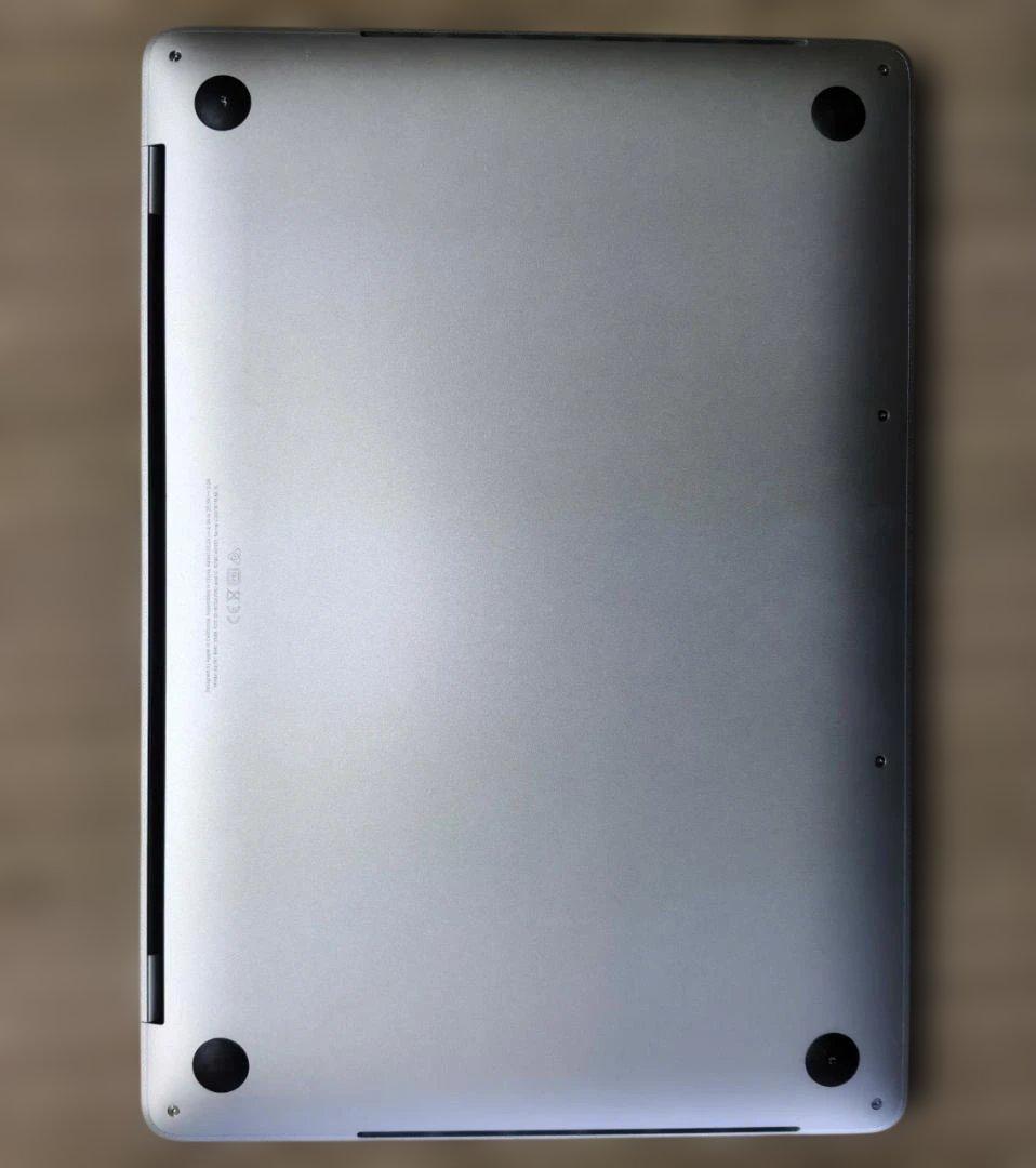 MacBook Pro/2020/13.3インチ/512GB/16GB 美品